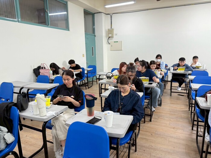 2025.04.29 外國學生在臺工讀及畢業後留台就業說明與企業見面會-麥當勞圖片
