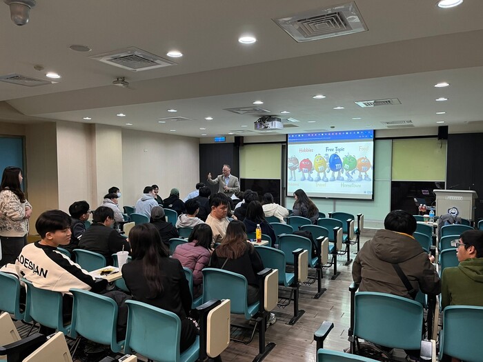 2025 Outstanding Student Overseas English Study Program Information Session – Cebu International University, Lapu-Lapu City, PhilippinesImage