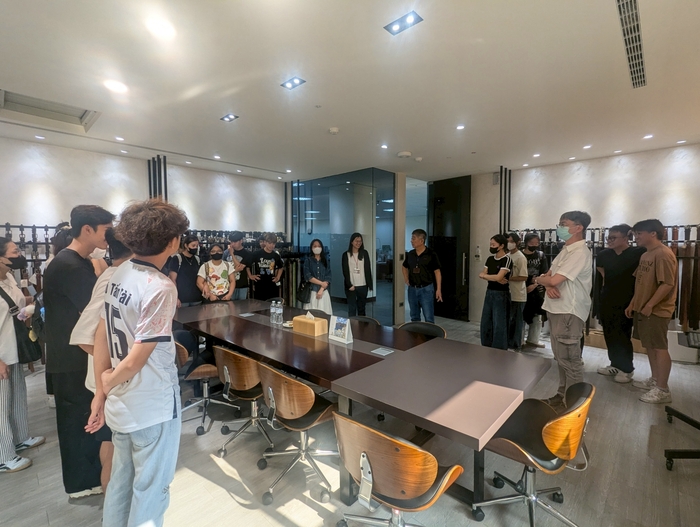 2025.05.20 Yaxin Leather Company VisitImage