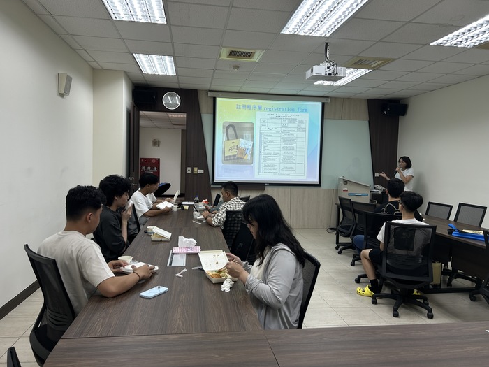 2025.09.23 114學年第1學期(非)越南及馬來西亞(一般學位生)新生註冊說明會(第二場)圖片