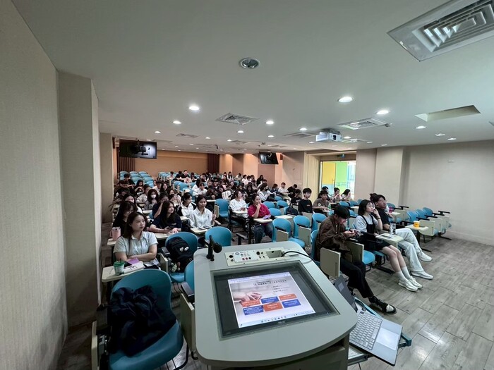 2024.04.17 國際專修部學生工讀須知講習圖片
