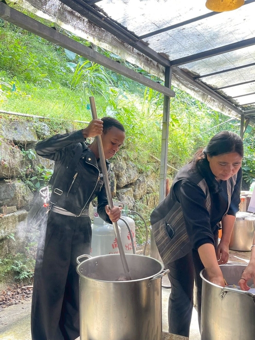 2025.11.29 International Students Taiwan Field Trip — The Beauty of Indigo Dyeing & Riverside Journey: Nanzhuang Cultural Exploration DayImage