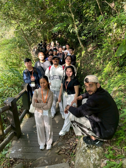 2025.11.29 International Students Taiwan Field Trip — The Beauty of Indigo Dyeing & Riverside Journey: Nanzhuang Cultural Exploration DayImage