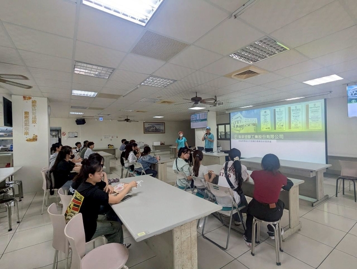 2025.05.07 集泉塑膠企業參訪圖片