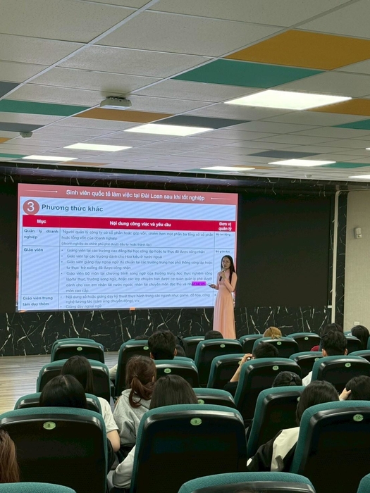 2026.05.06 Info Session on New Employment Regulations and Graduation Procedures for International Students（Vietnamese Session）Image